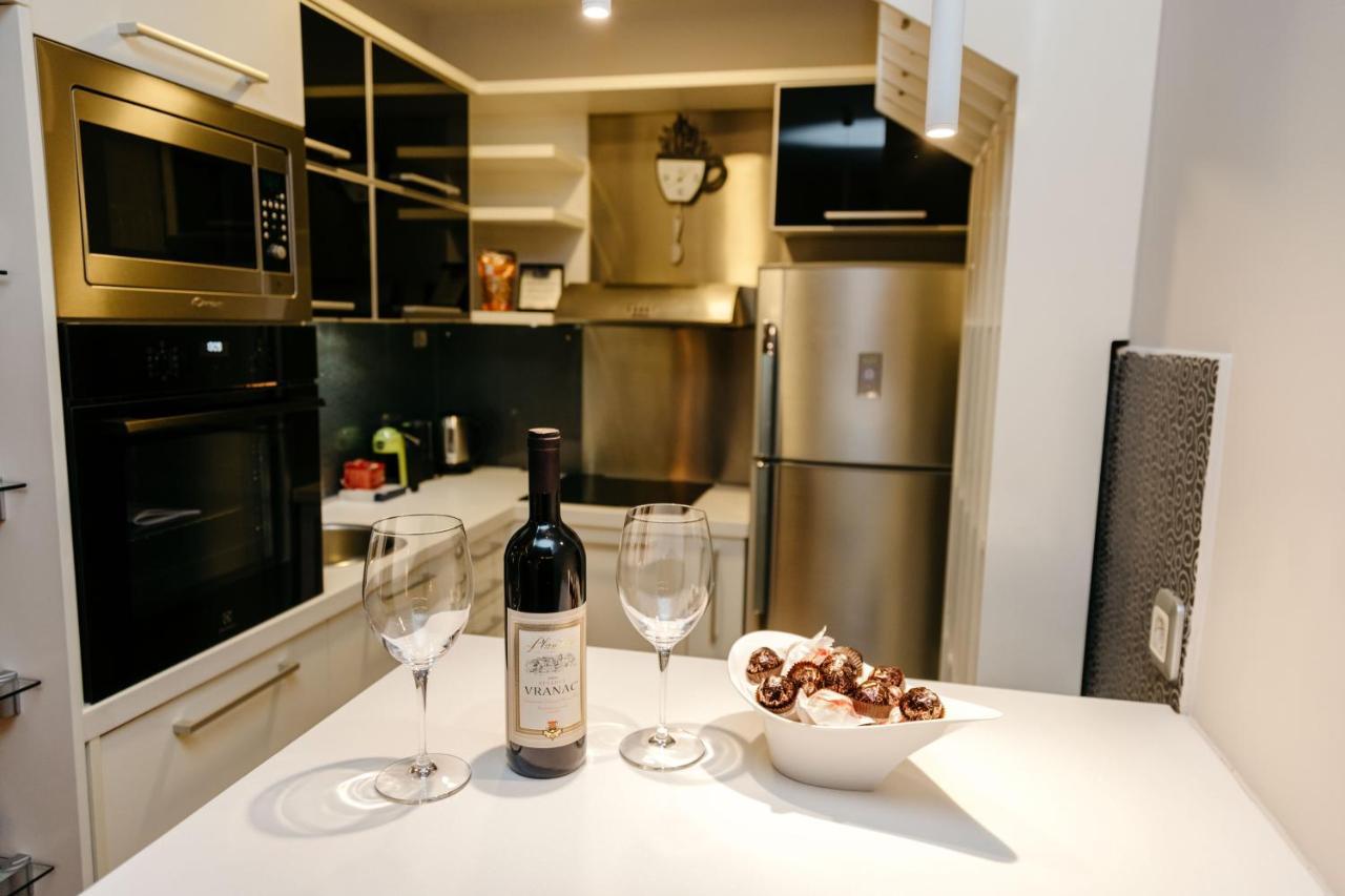 Rosewood Podgorica Apartment Bagian luar foto