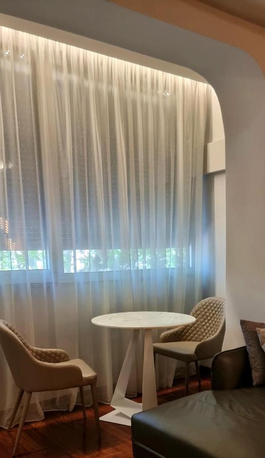 Rosewood Podgorica Apartment Bagian luar foto